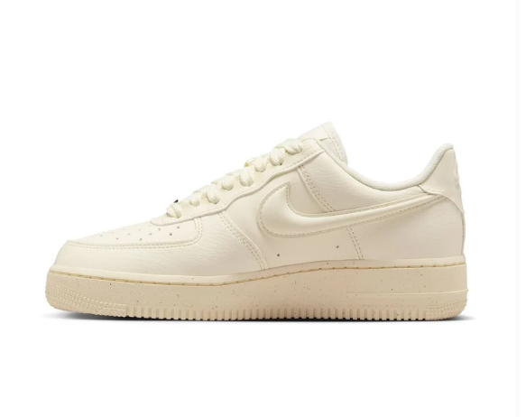 Nike Air Force 1 '07 (Women's)