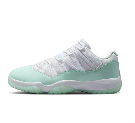 Air Jordan 11 Retro Low 'Igloo' - Women's